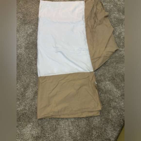 California King Bed Skirt - Washed but not ironed! 😂 used on Guest Bed - Picture 1 of 4